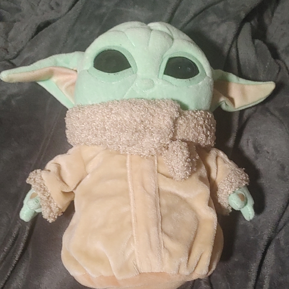 Mattel The Child Mandalorian Plush
